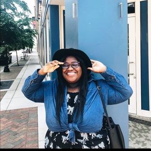 Meet your Posher, Brittany